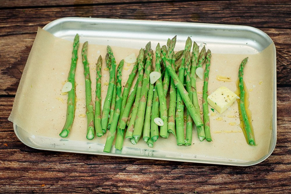 Asparagus rafts with Garlic and Butter Rub