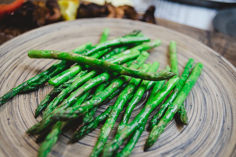 Asparagus rafts with Garlic and Butter Rub